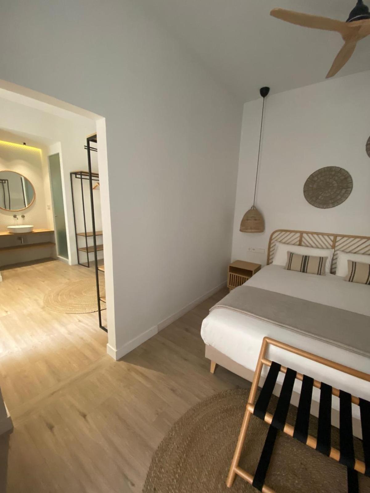 Casa Du Soleil Hostal Boutique Мадрид Стая снимка