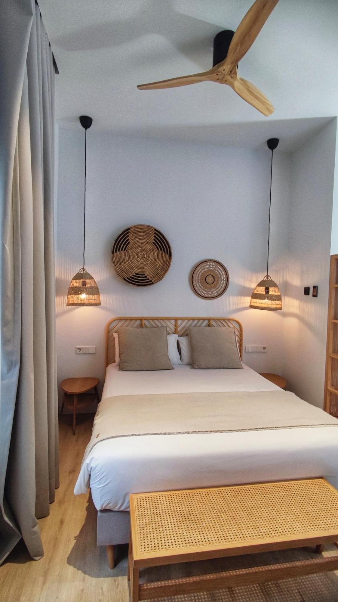 Casa Du Soleil Hostal Boutique Мадрид Стая снимка