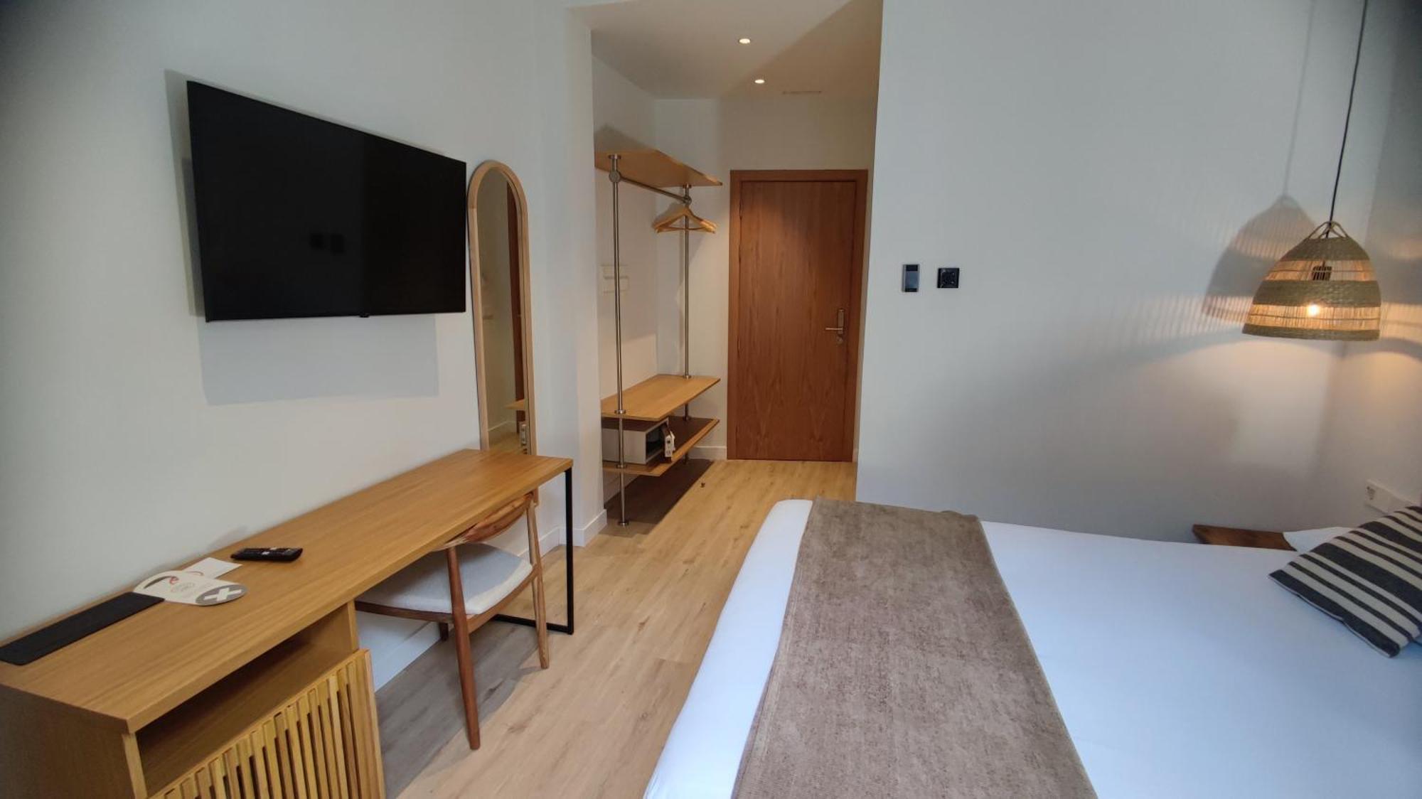 Casa Du Soleil Hostal Boutique Мадрид Стая снимка
