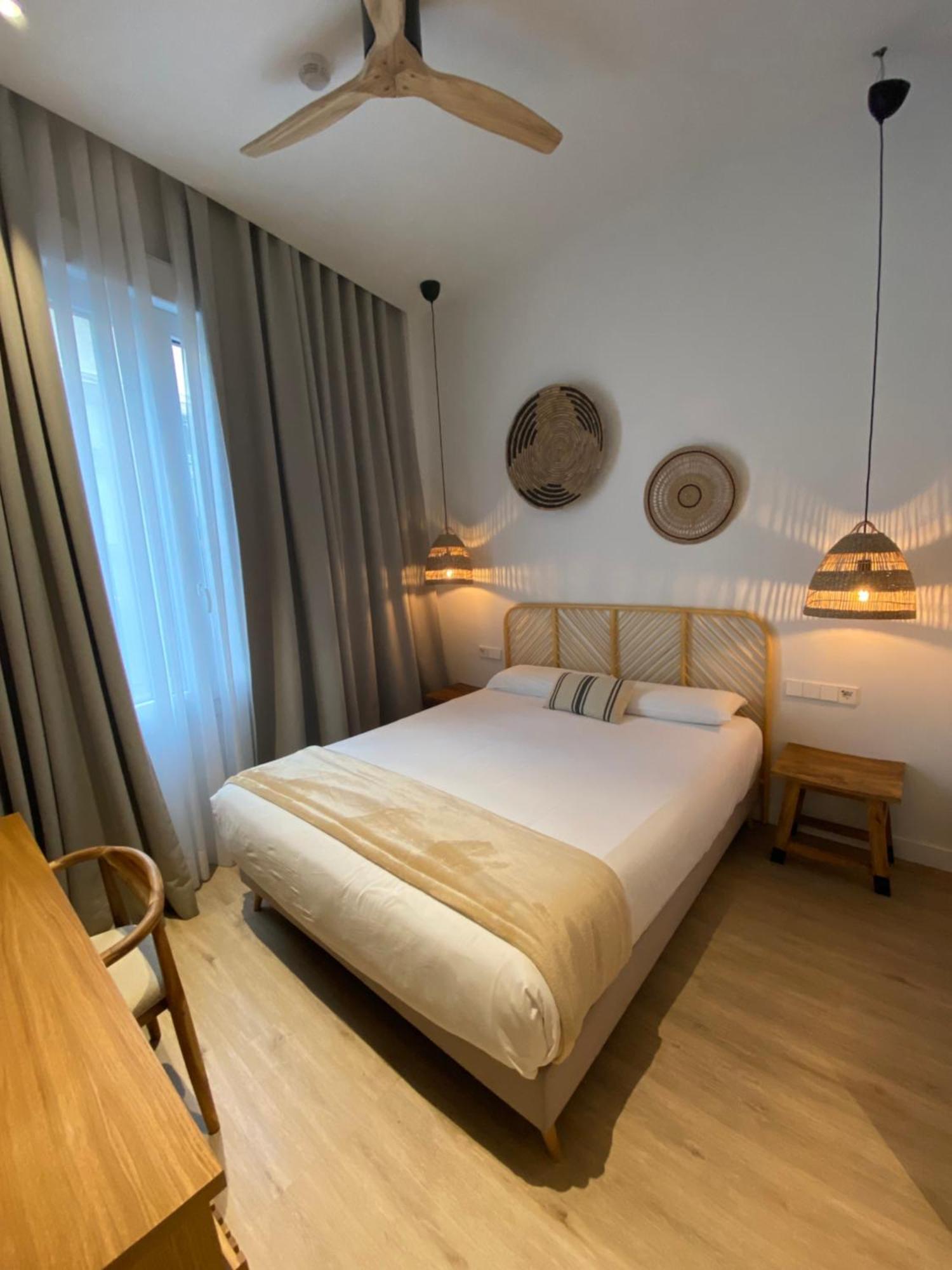 Casa Du Soleil Hostal Boutique Мадрид Стая снимка